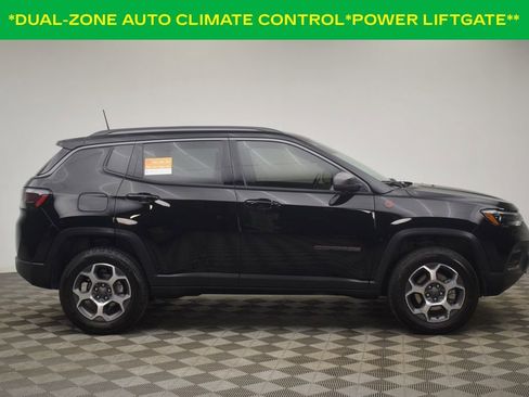Certified 2022 Jeep Compass Trailhawk w/ Trailhawk Elite Group AWD/4WD image 11