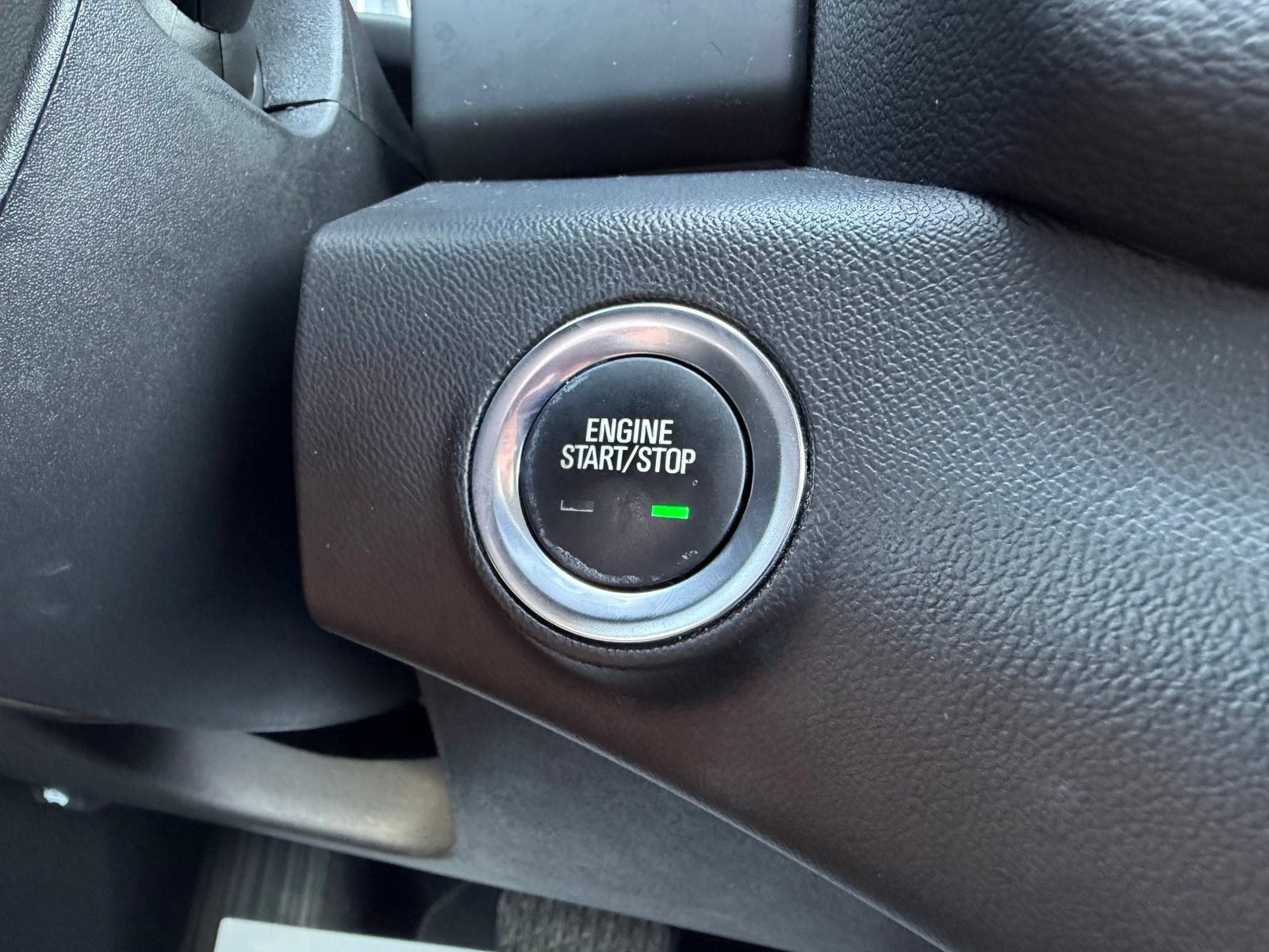 Used 2022 GMC Terrain SLE FWD image 23