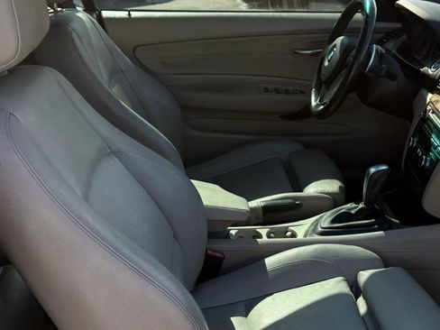 Used 2011 BMW 128i 128i Convertible 2D image 17