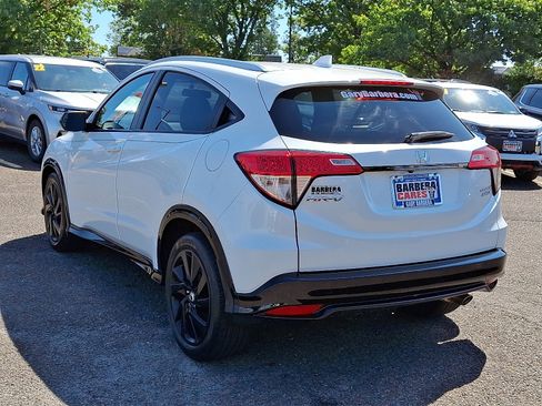 Used 2022 Honda HR-V Sport image 4