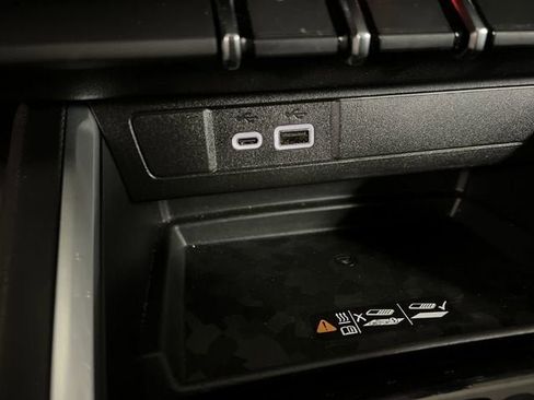 Used 2025 Chevrolet Colorado Trail Boss AWD/4WD image 35