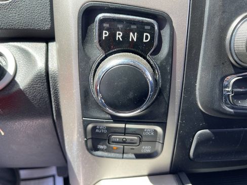 Used 2018 RAM 1500 Big Horn image 23