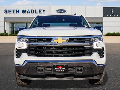Used 2023 Chevrolet Silverado 1500 LT image 2