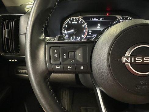 Used 2023 Nissan Pathfinder SV w/ Lighting Package (N92) AWD/4WD image 10