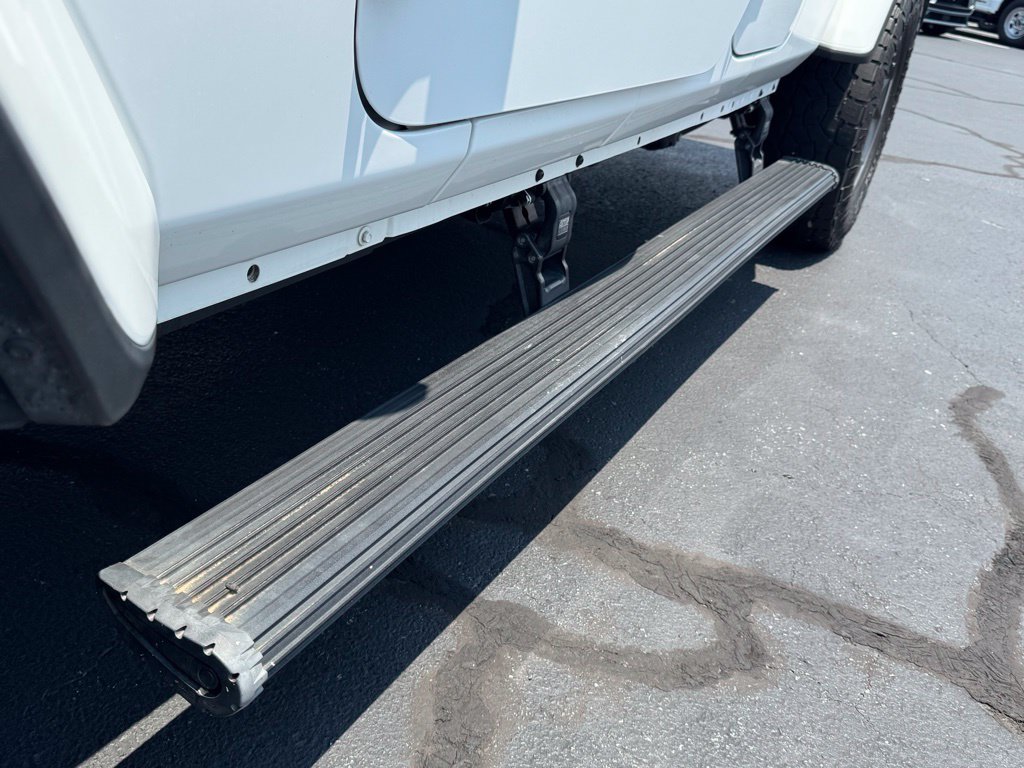 Used 2020 Jeep Gladiator Rubicon w/ Trailer Tow Package AWD/4WD image 35
