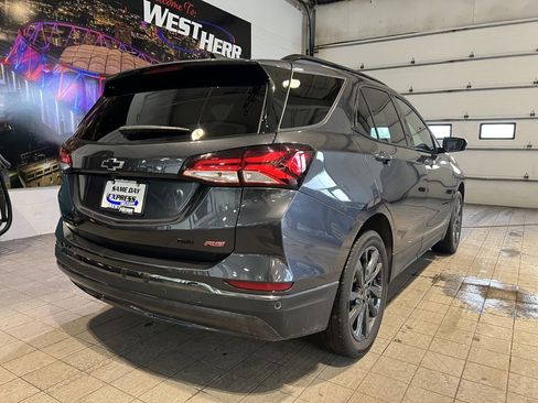 Certified 2022 Chevrolet Equinox RS image 10