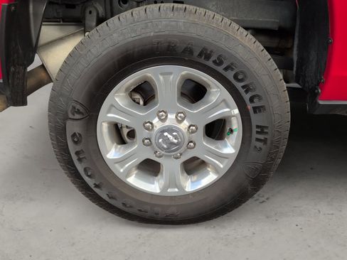 Used 2024 RAM 2500 Big Horn w/ Bed Utility Group image 9