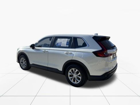 Used 2023 Honda CR-V LX image 6