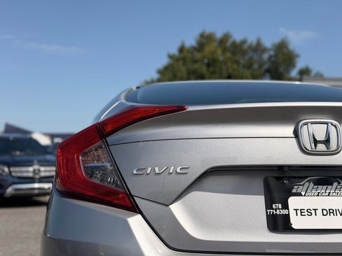 Used 2017 Honda Civic LX image 9