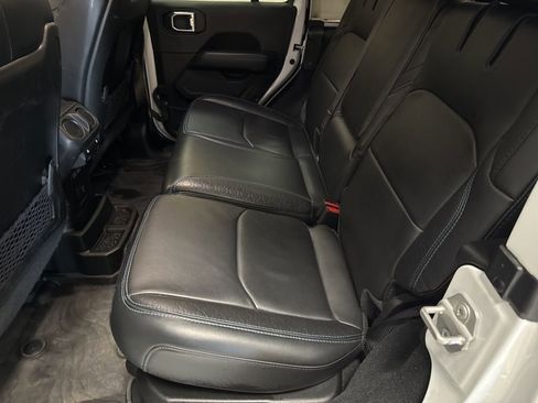 Used 2024 Jeep Wrangler High Altitude image 42