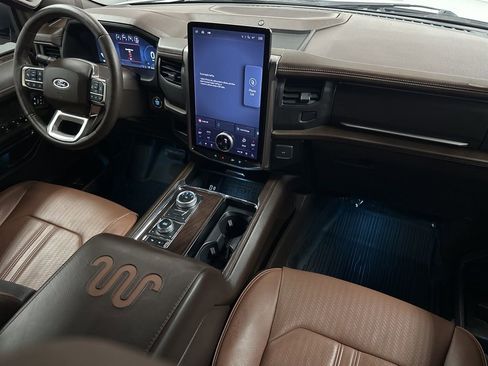 Used 2024 Ford Expedition Max King Ranch AWD/4WD image 11