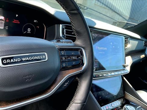 Used 2023 Jeep Grand Wagoneer 4WD image 20