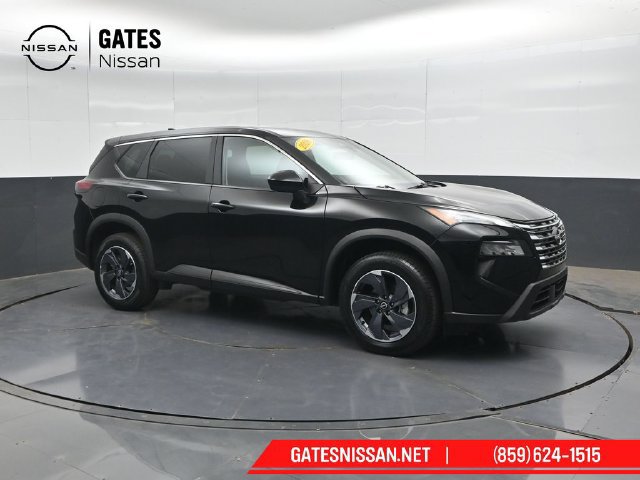 Used 2026 Nissan Rogue SV FWD image 1