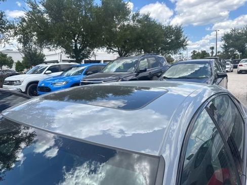 Used 2025 Honda Accord SE image 11