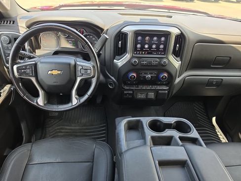 Used 2021 Chevrolet Silverado 1500 LT w/ Convenience Package II AWD/4WD image 8