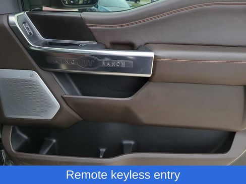 Used 2023 Ford F250 King Ranch w/ FX4 Off-Road Package image 8