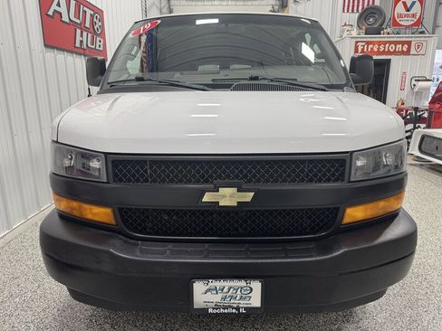 Used 2019 Chevrolet Express 3500 LS image 17