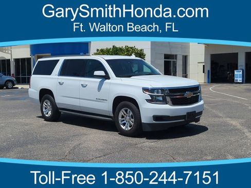 Used 2015 Chevrolet Suburban LT RWD image 1