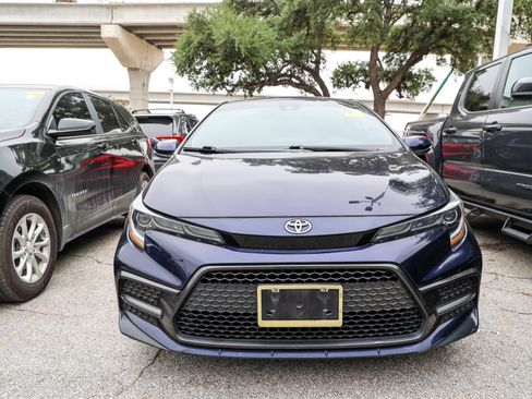 Used 2022 Toyota Corolla SE FWD image 4