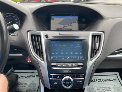 Used 2019 Acura TLX w/ Technology Package FWD image 15