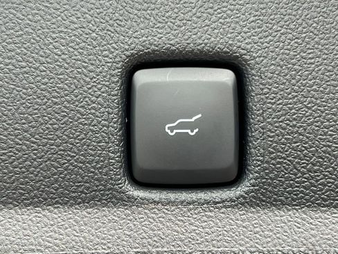 New 2024 Ford Escape SE w/ PHEV Premium Package FWD image 36