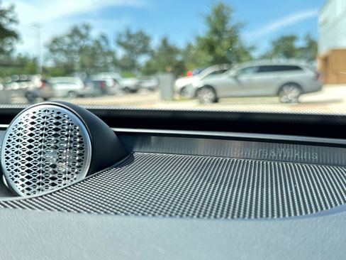 Used 2026 Volvo XC90 B6 Ultra w/ Protection Package Premier image 16