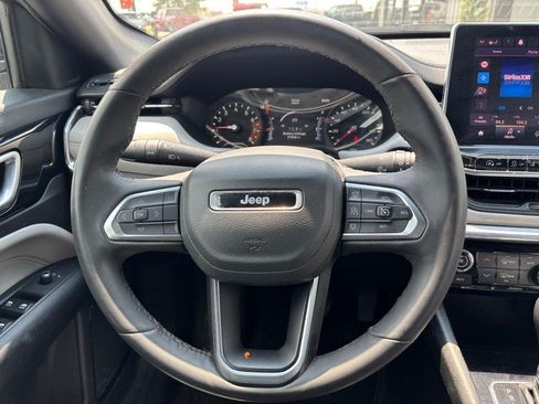 Used 2024 Jeep Compass Limited AWD/4WD image 14