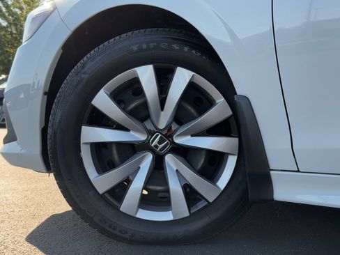 Used 2023 Honda Civic LX image 25