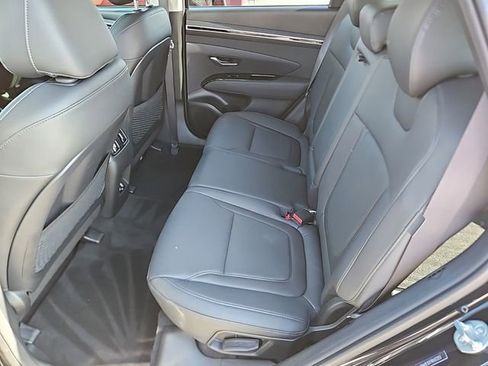 Used 2024 Hyundai Tucson Limited image 15