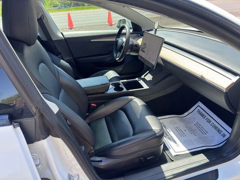 Used 2022 Tesla Model 3 Long Range AWD/4WD image 26