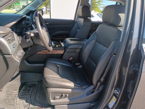 Used 2017 Chevrolet Tahoe Premier AWD/4WD image 19