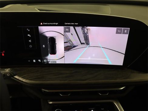 New 2025 Audi Q5 Prestige image 18