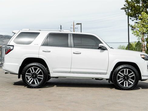 Used 2020 Toyota 4Runner Limited image 5