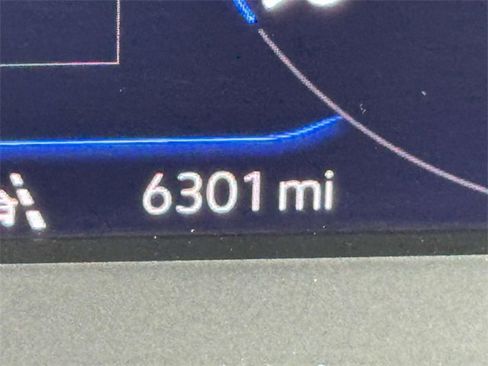 Used 2024 Volkswagen Jetta SEL image 2