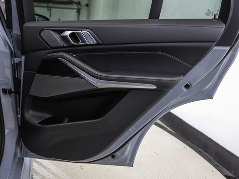 New 2026 BMW X5 xDrive40i image 25