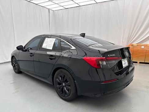Used 2024 Honda Civic EX image 5
