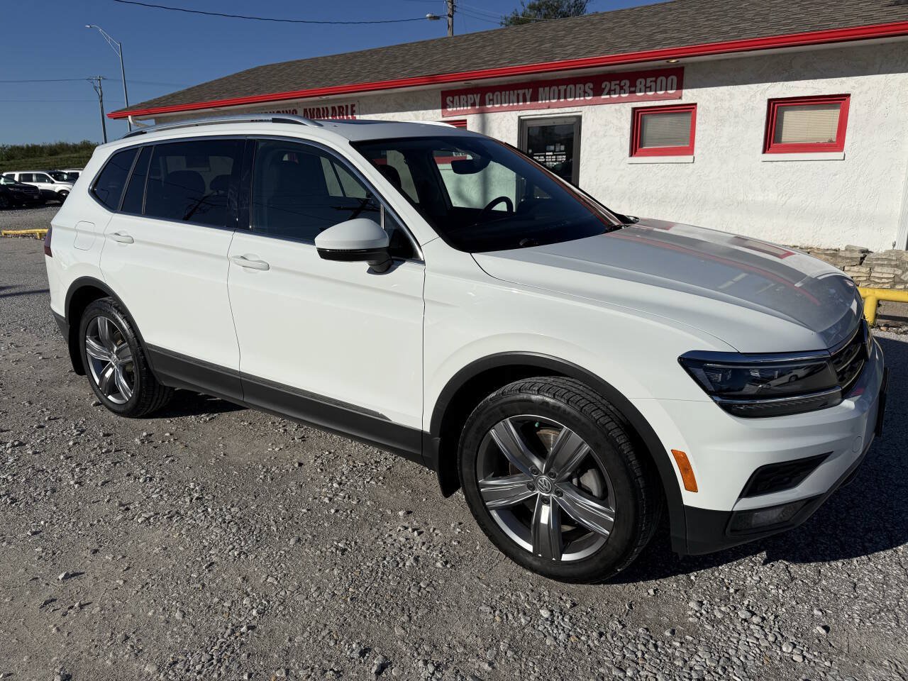 Used 2019 Volkswagen Tiguan SEL Premium AWD/4WD image 1