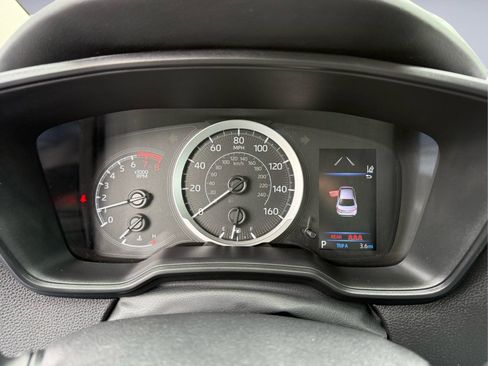 Used 2021 Toyota Corolla LE w/ Carpet Mat Package (TMS) FWD image 31