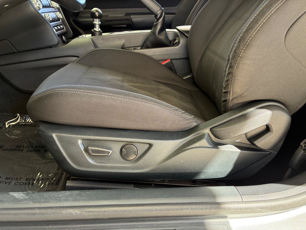 Used 2023 Ford Mustang GT RWD image 11