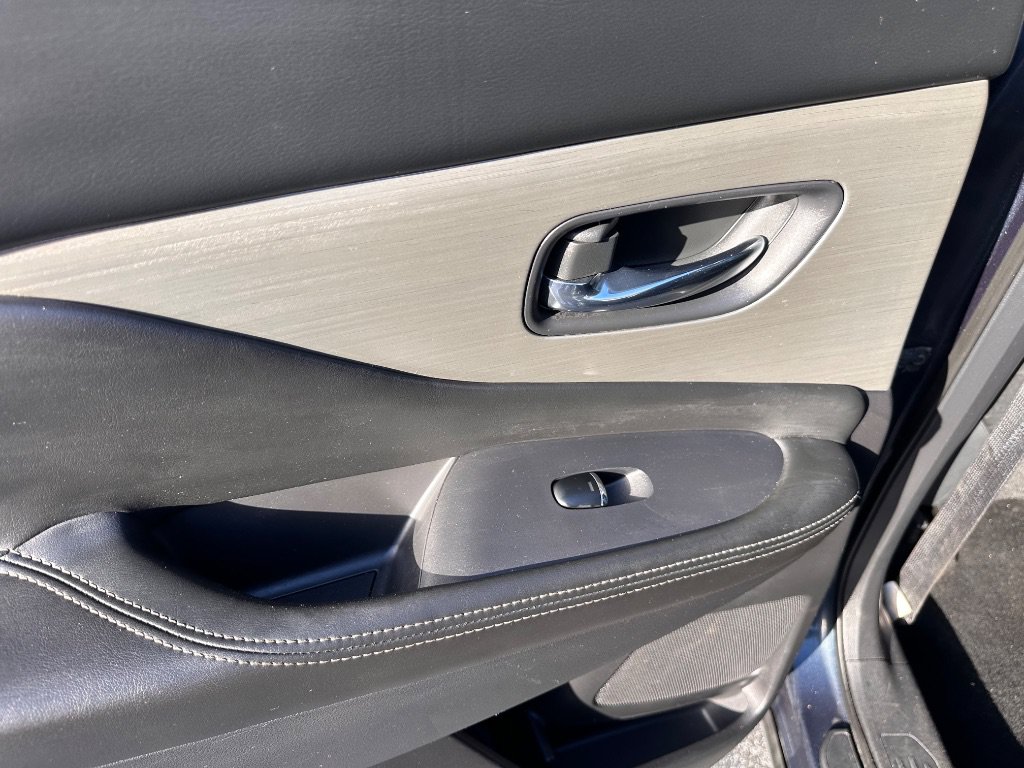 Used 2018 Nissan Murano Platinum AWD/4WD image 14