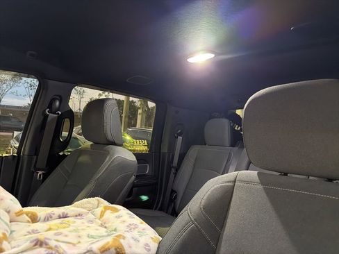 Used 2022 RAM 2500 Big Horn w/ Night Edition image 6