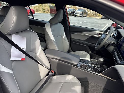 New 2025 Toyota Camry SE w/ Multimedia Upgrade Package image 31