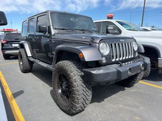 Used 2017 Jeep Wrangler Unlimited Sahara w/ Connectivity Group AWD/4WD video 1