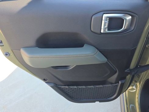 New 2026 Jeep Gladiator Mojave image 19