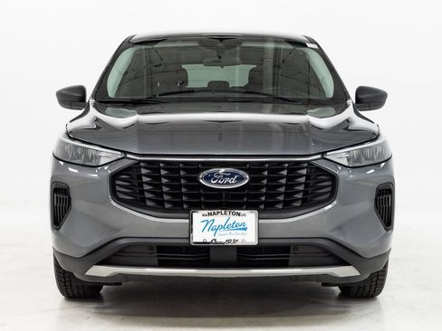 Used 2023 Ford Escape Active w/ Tech Pack #1 AWD/4WD image 4