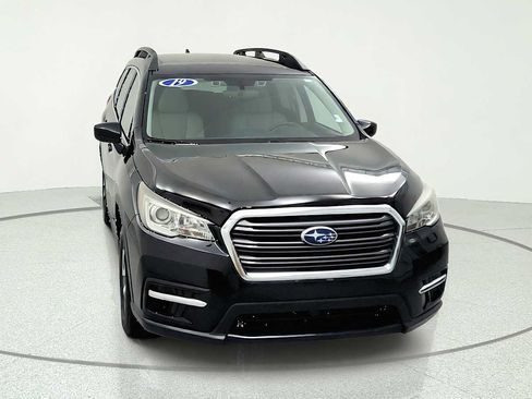 Used 2019 Subaru Ascent Premium w/ Popular Package #2A AWD/4WD image 2