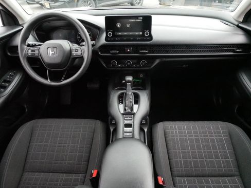 Certified 2023 Honda HR-V LX image 10