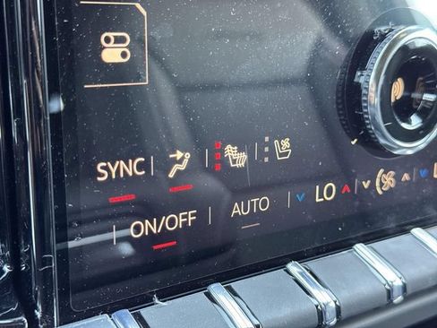 New 2026 GMC Yukon Denali RWD image 17