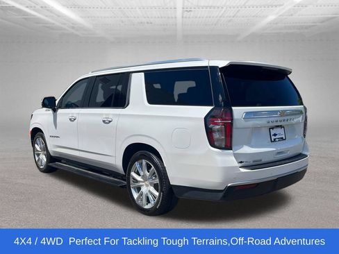 Used 2024 Chevrolet Suburban High Country AWD/4WD image 3