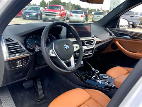 Used 2023 BMW X3 xDrive30i w/ Premium Package image 17